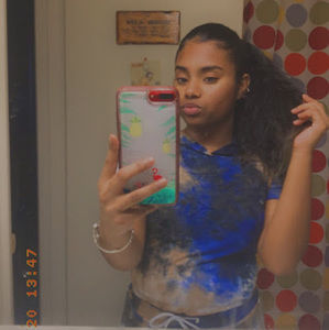 Meet your Posher, Yasmini